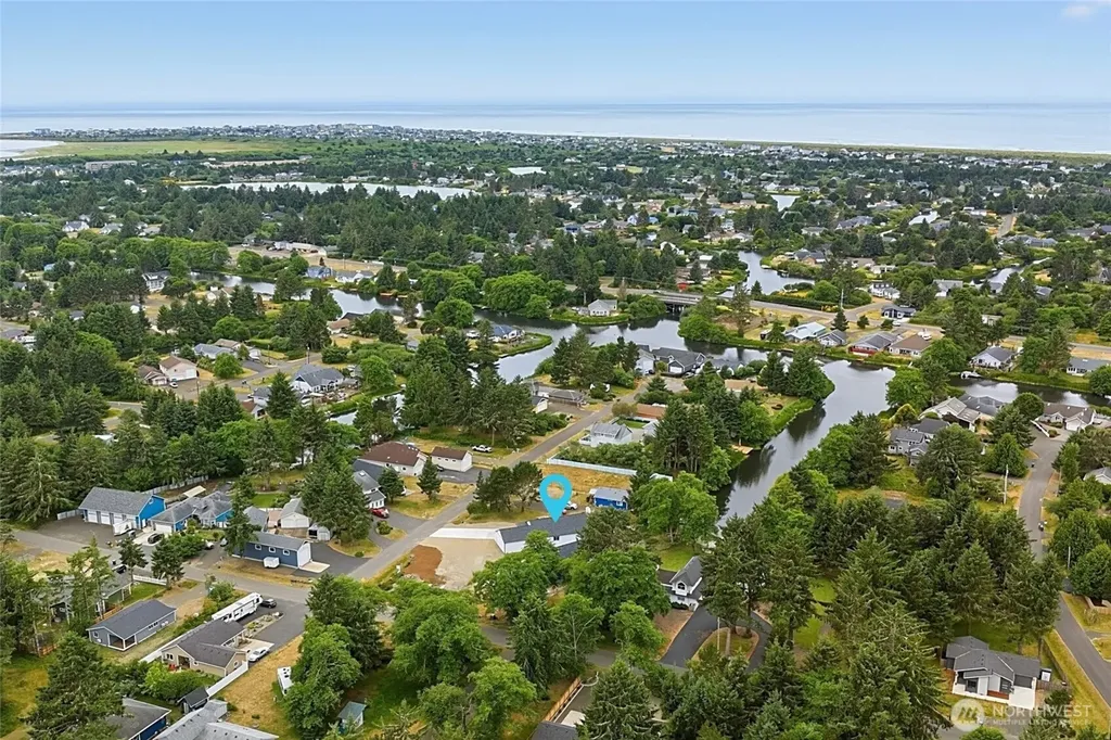 647 Skamokawa Court SE Ocean Shores WA 98569