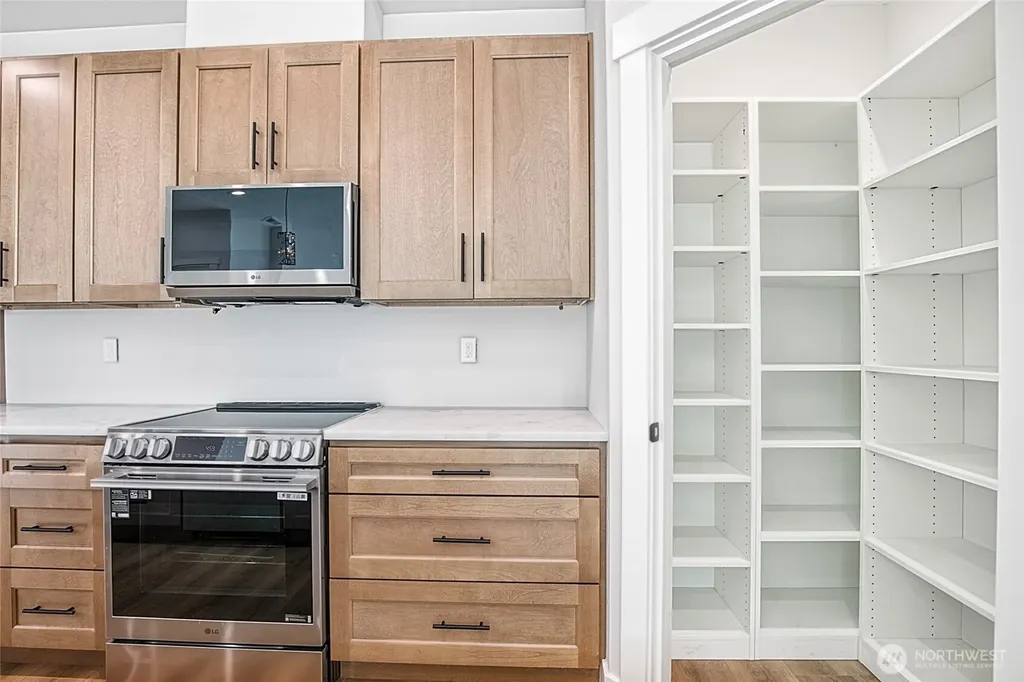 647 Skamokawa Court SE Ocean Shores WA 98569