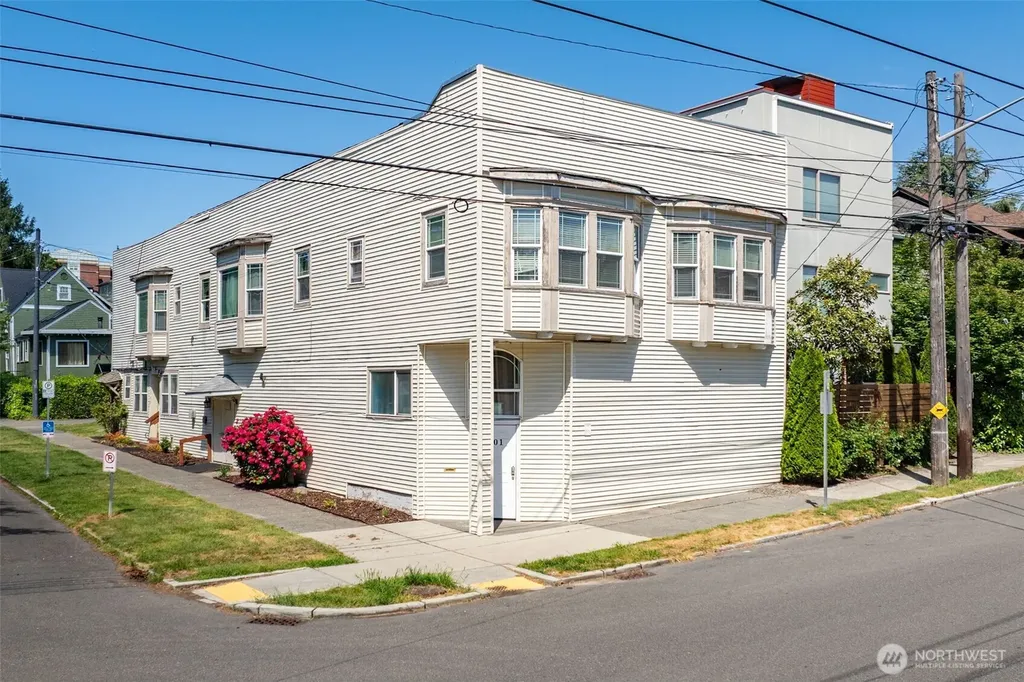 601 21st Avenue Seattle WA 98122