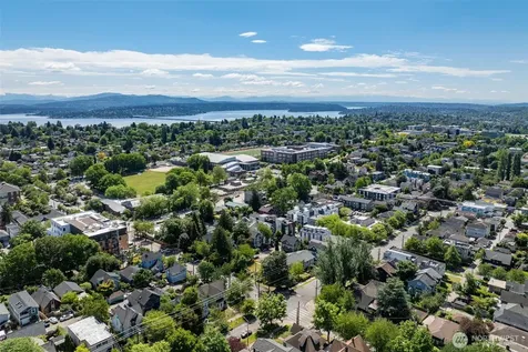 601 21st Avenue Seattle WA 98122