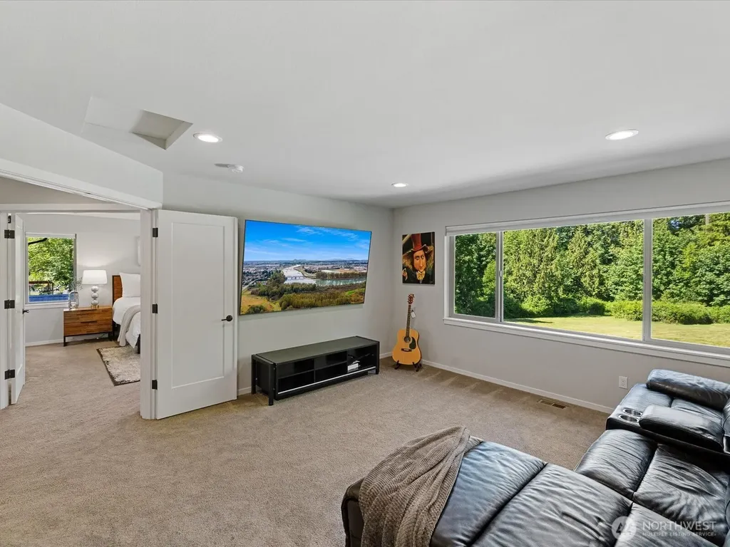1608 161st Ave SE Snohomish WA 98290