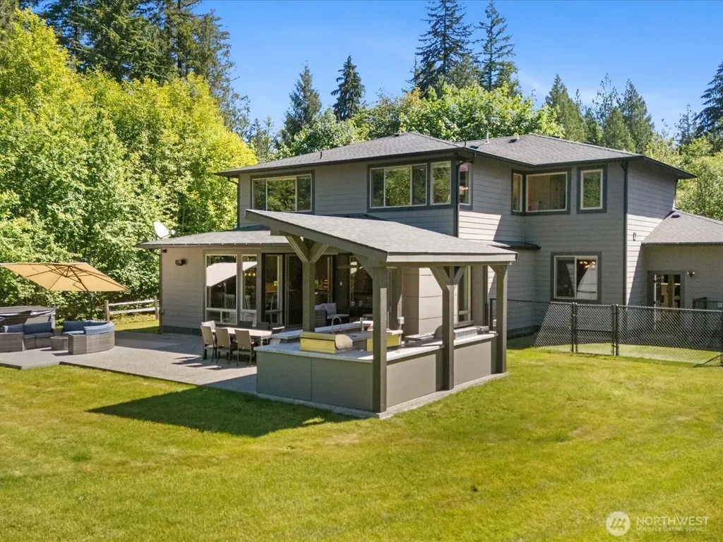 1608 161st Ave SE Snohomish WA 98290