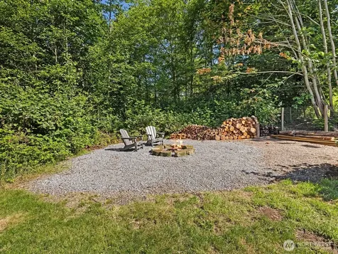 1608 161st Ave SE Snohomish WA 98290