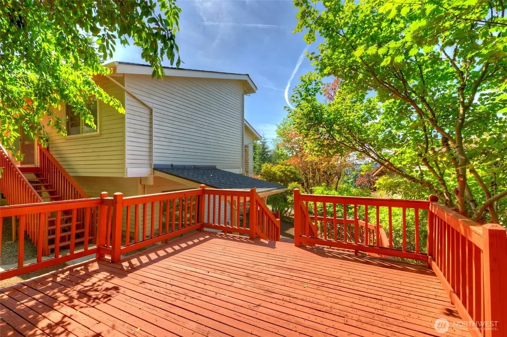 7079 NE 163rd Street Kenmore WA 98028