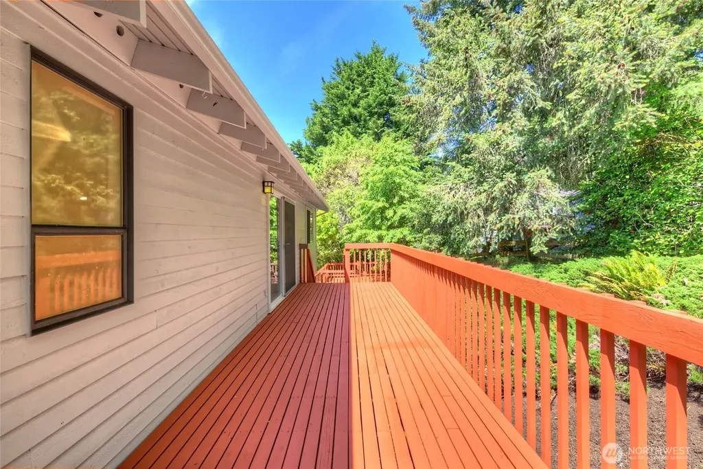 7079 NE 163rd Street Kenmore WA 98028