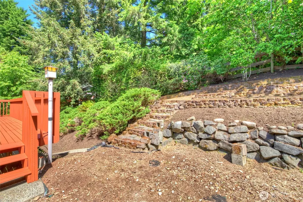 7079 NE 163rd Street Kenmore WA 98028
