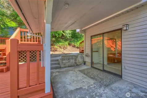 7079 NE 163rd Street Kenmore WA 98028