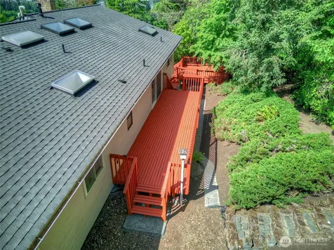 7079 NE 163rd Street Kenmore WA 98028