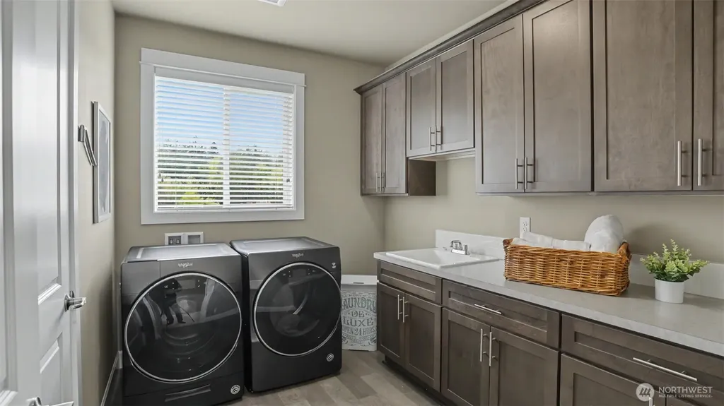 24020 NE 20th Street Sammamish WA 98074