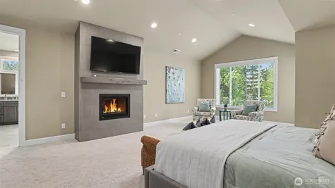 24020 NE 20th Street Sammamish WA 98074