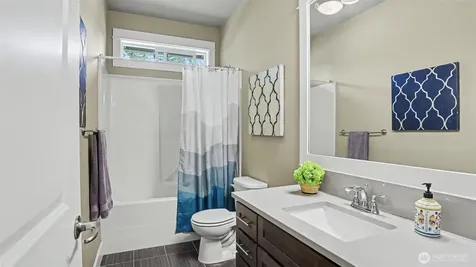 24020 NE 20th Street Sammamish WA 98074