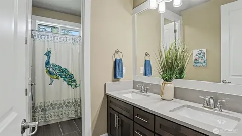 24020 NE 20th Street Sammamish WA 98074