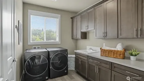 24020 NE 20th Street Sammamish WA 98074