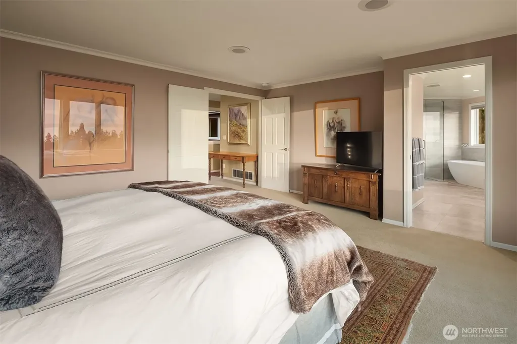 17020 74th Avenue W Edmonds WA 98026