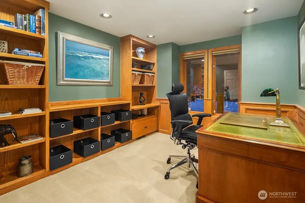 17020 74th Avenue W Edmonds WA 98026