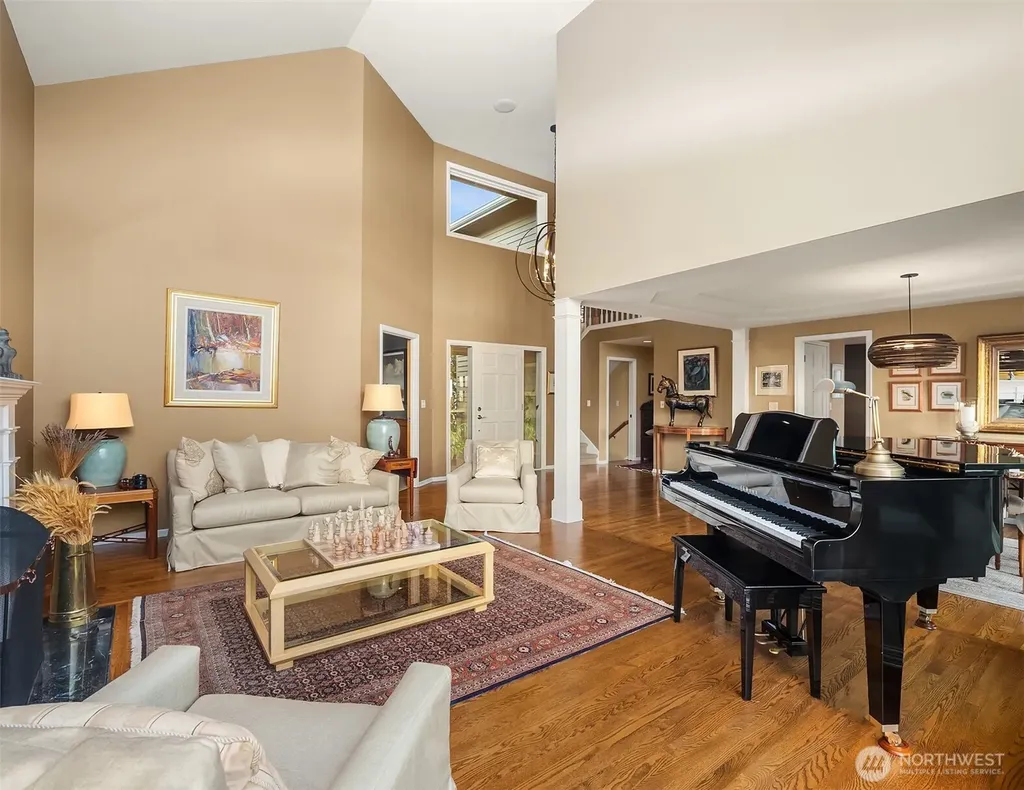 17020 74th Avenue W Edmonds WA 98026