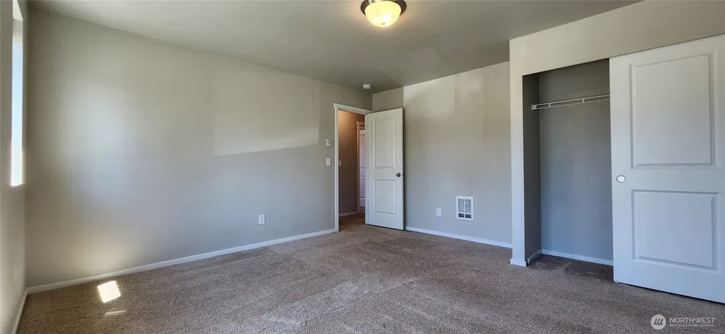 8709 56th Street NE Marysville WA 98270