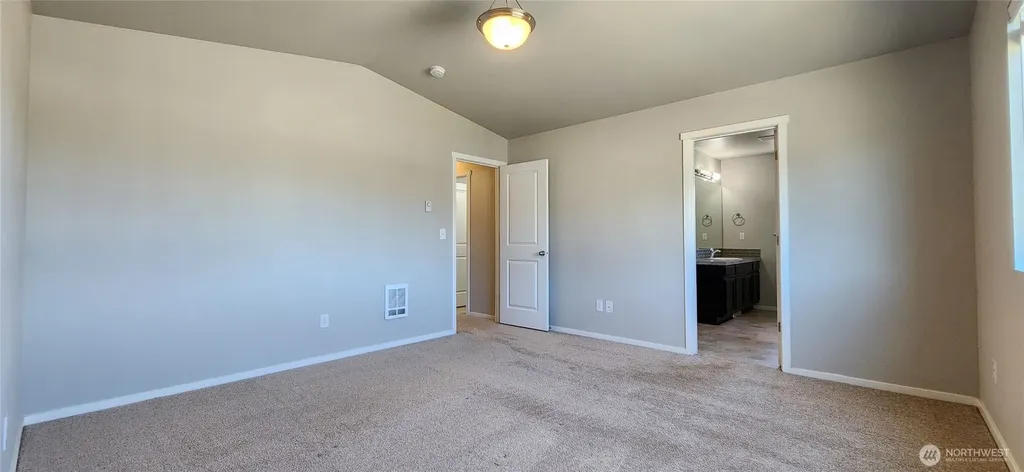 8709 56th Street NE Marysville WA 98270