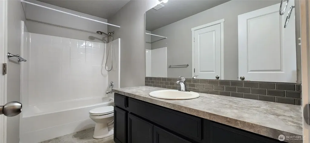 8709 56th Street NE Marysville WA 98270
