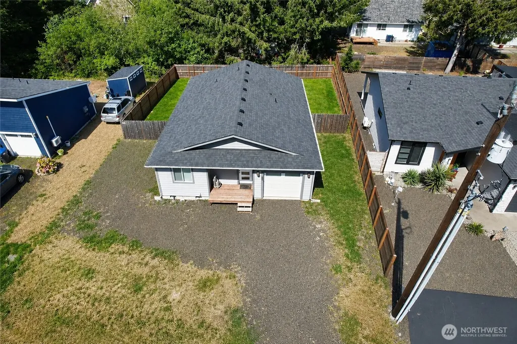 168 N Narwhal Loop NW Ocean Shores WA 98569