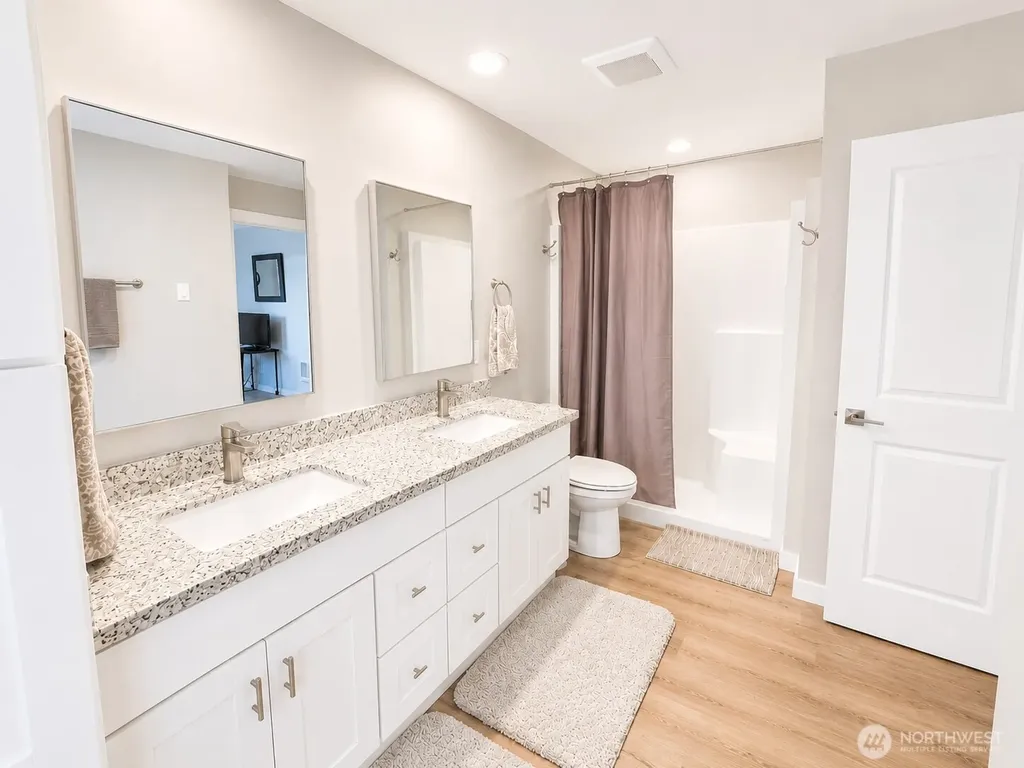 168 N Narwhal Loop NW Ocean Shores WA 98569