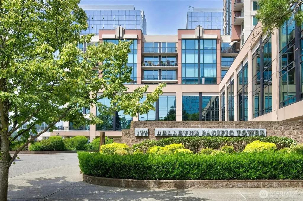 177 107th Avenue NE Bellevue WA 98004