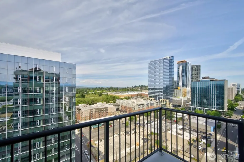 177 107th Avenue NE Bellevue WA 98004
