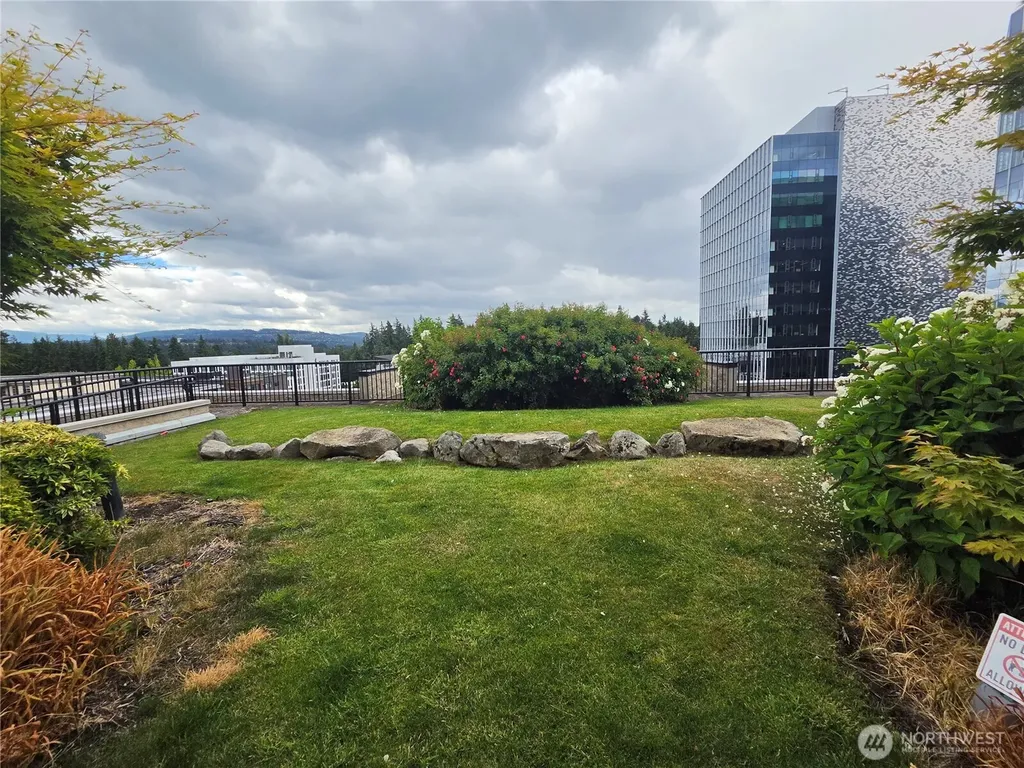 177 107th Avenue NE Bellevue WA 98004