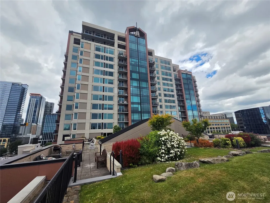 177 107th Avenue NE Bellevue WA 98004