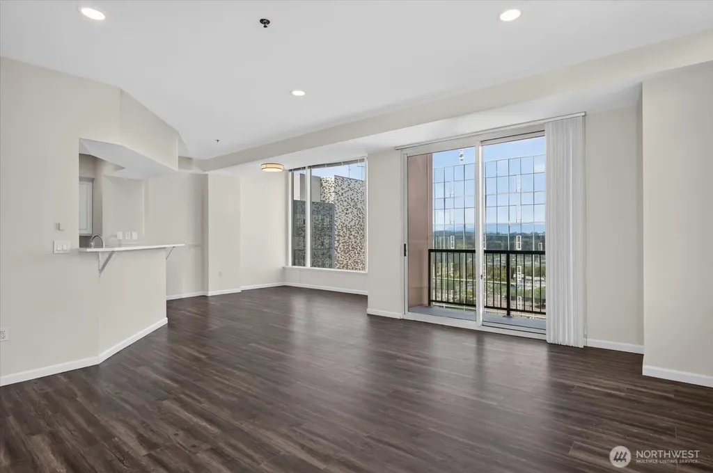 177 107th Avenue NE Bellevue WA 98004