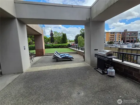 177 107th Avenue NE Bellevue WA 98004