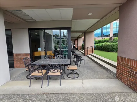 177 107th Avenue NE Bellevue WA 98004