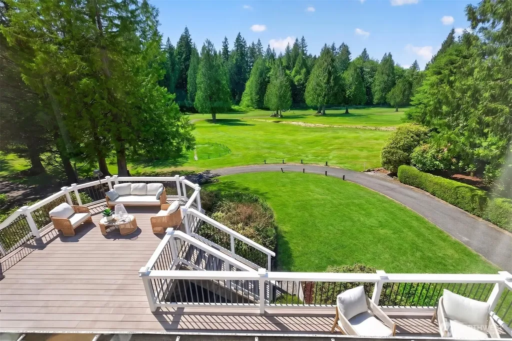 14103 205th Avenue NE Woodinville WA 98077