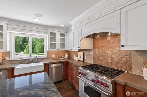 14103 205th Avenue NE Woodinville WA 98077