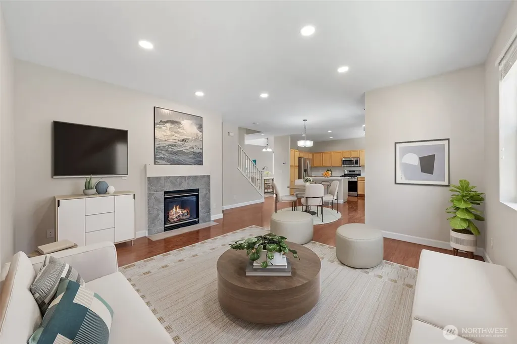 6529 Elizabeth Loop SE Auburn WA 98092
