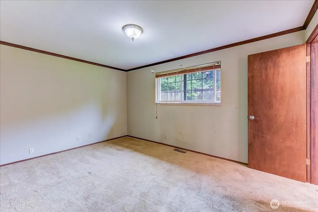 15708 70th Avenue W Edmonds WA 98026