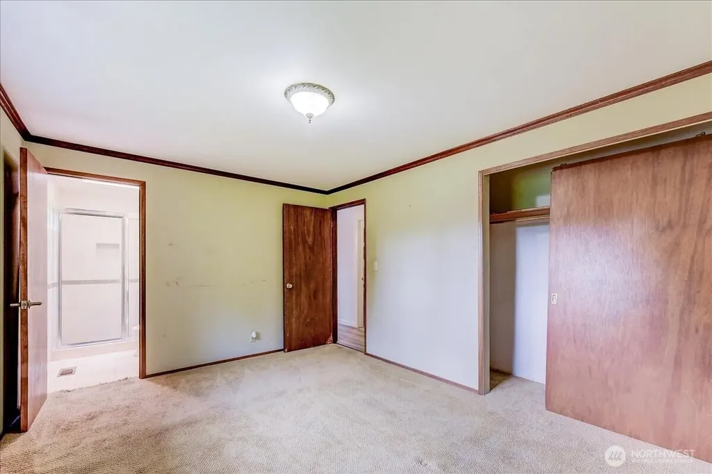 15708 70th Avenue W Edmonds WA 98026