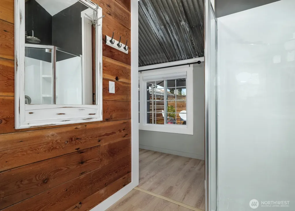 233 W Washington Street Sequim WA 98382