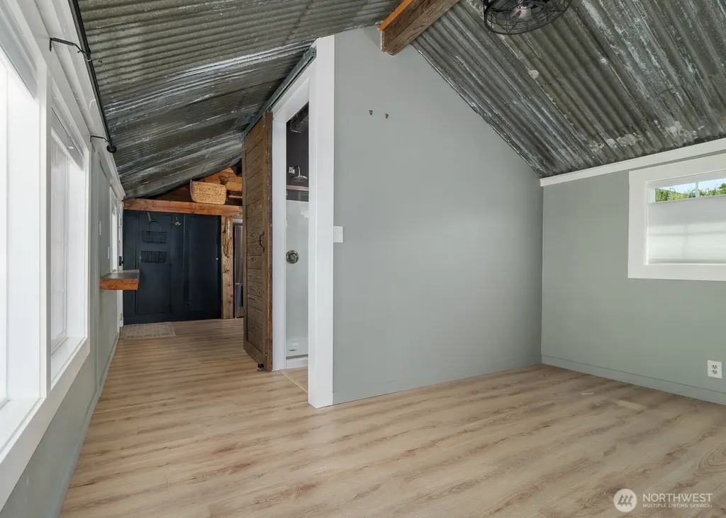 233 W Washington Street Sequim WA 98382