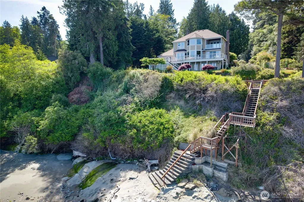 252 Jansen Road Nordland WA 98358