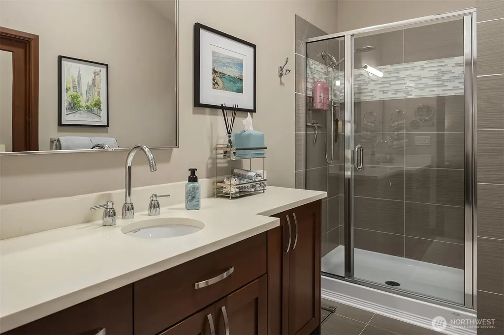 15718 72nd Avenue W Edmonds WA 98026