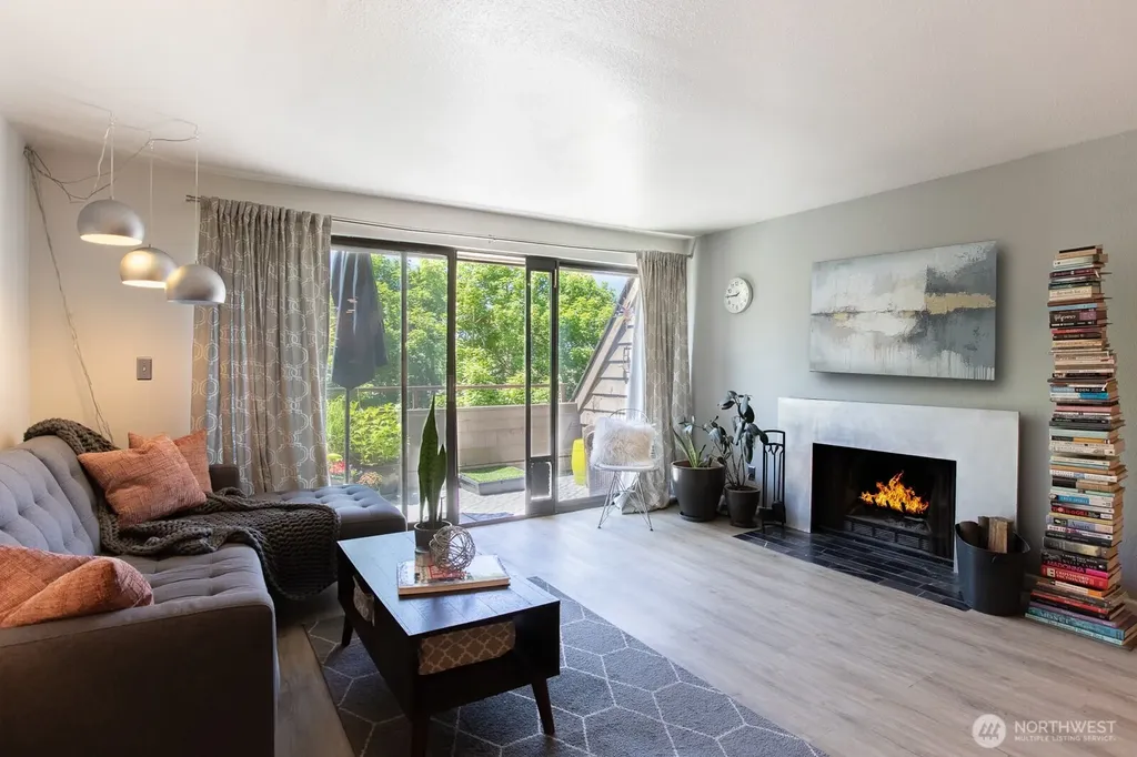 3030 14th Avenue W Seattle WA 98119