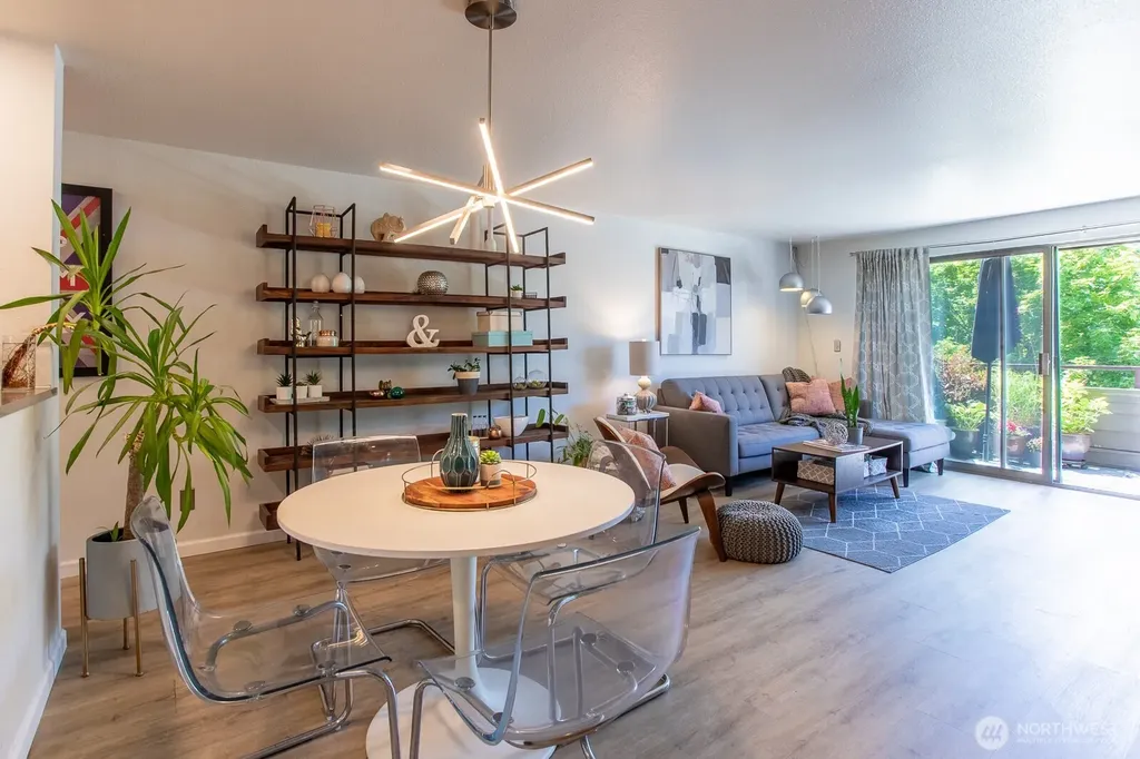 3030 14th Avenue W Seattle WA 98119