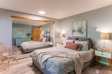 3030 14th Avenue W Seattle WA 98119