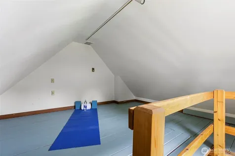 4710 New Sweden Avenue NE Bainbridge Island WA 98110