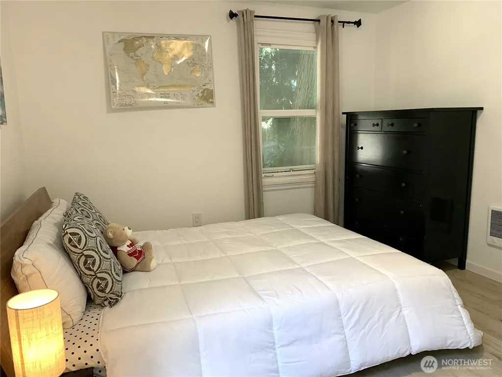 2315 S 116th Place Seattle WA 98168