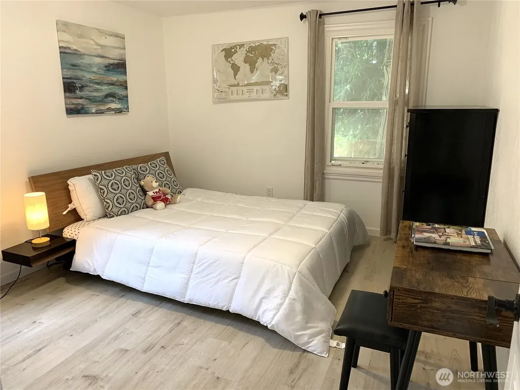 2315 S 116th Place Seattle WA 98168