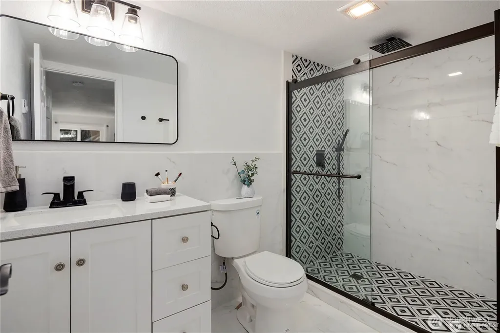 2315 S 116th Place Seattle WA 98168