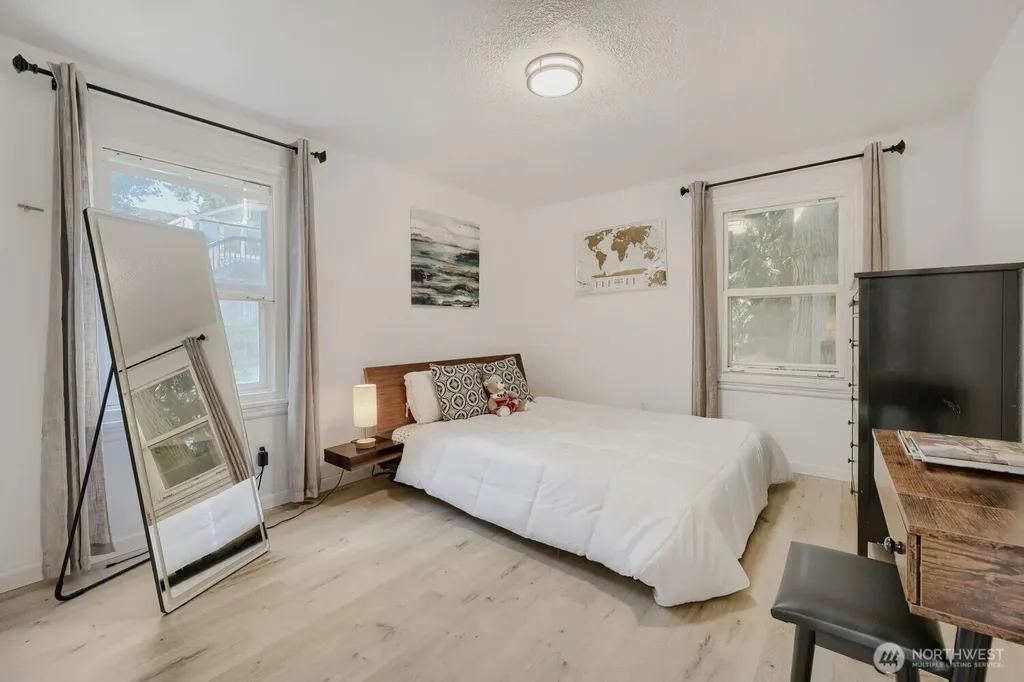 2315 S 116th Place Seattle WA 98168