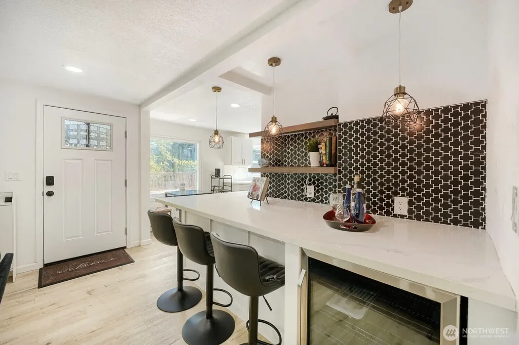 2315 S 116th Place Seattle WA 98168